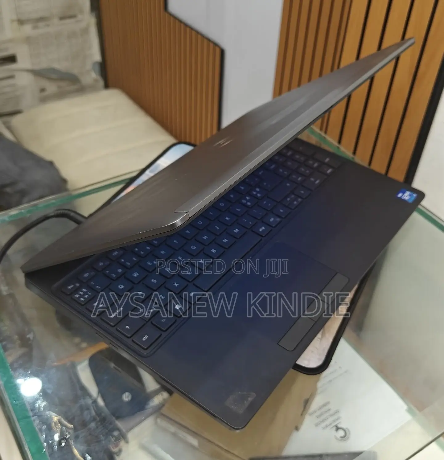 New Laptop Dell Precision 5540 32GB Intel Core I7 SSD 512GB