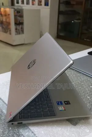 New Laptop HP Stream Notebook 16GB Intel Core i7 SSD 512GB