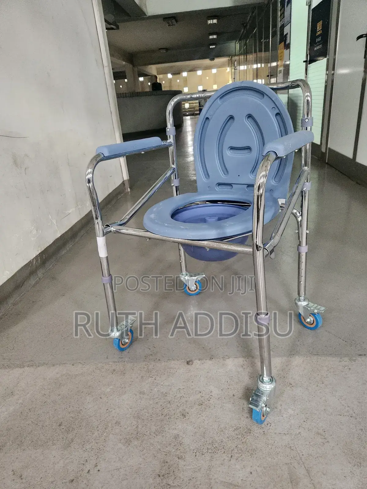 Commode Shower Wheelchair字眼toilet Wheelchair奢華commode Wheelchair New