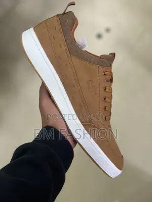 Photo - Cat Flat Brown Men’S Size 40 - 45