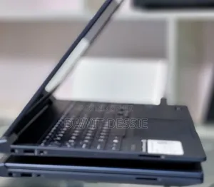 New Laptop Lenovo 8GB Intel Core I5 SSD 512GB