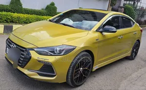 Photo - Hyundai Avante 2017 Gold