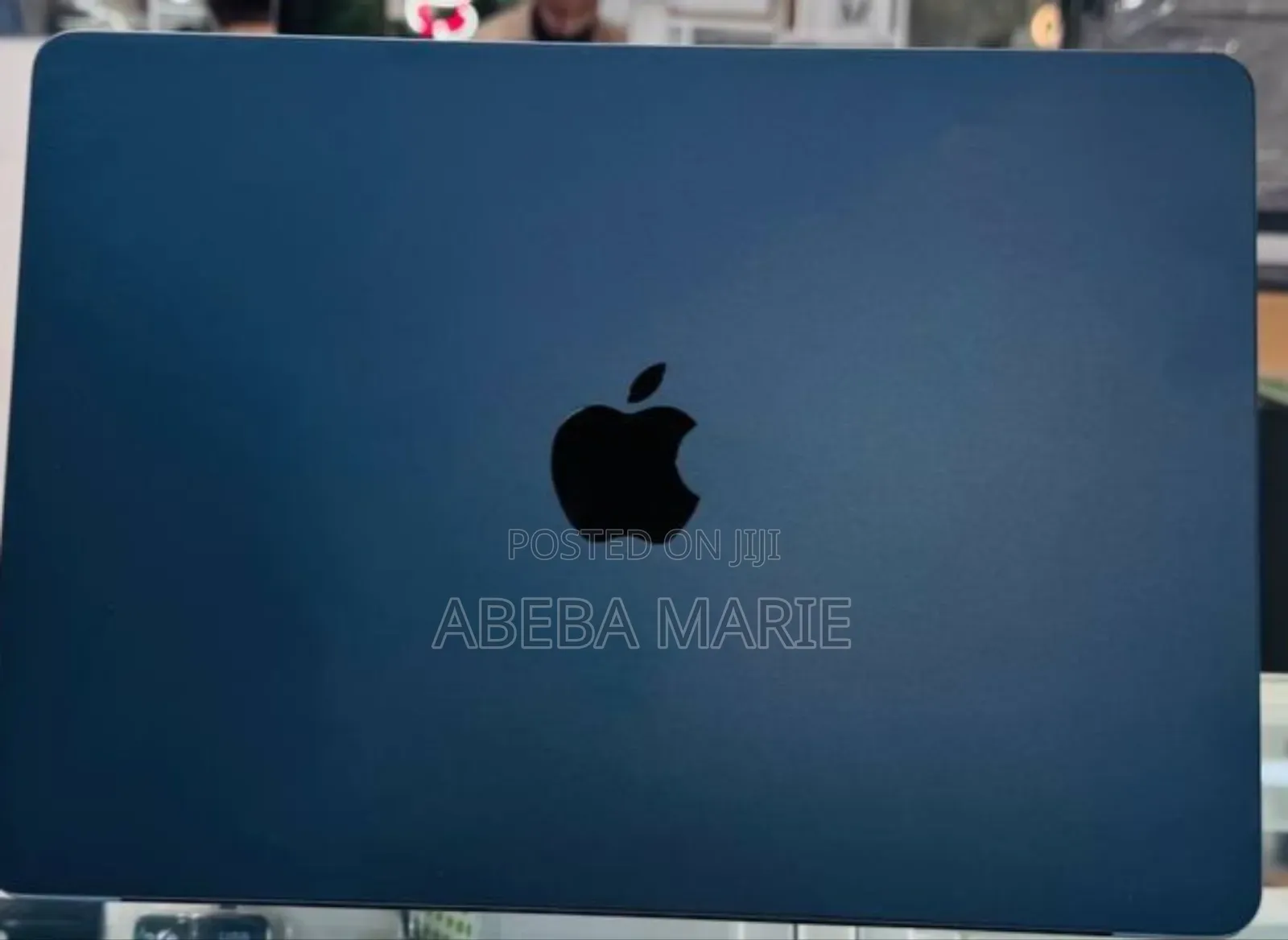 New Laptop Apple MacBook Air 2023 M2 8GB Apple M2 SSD 256GB