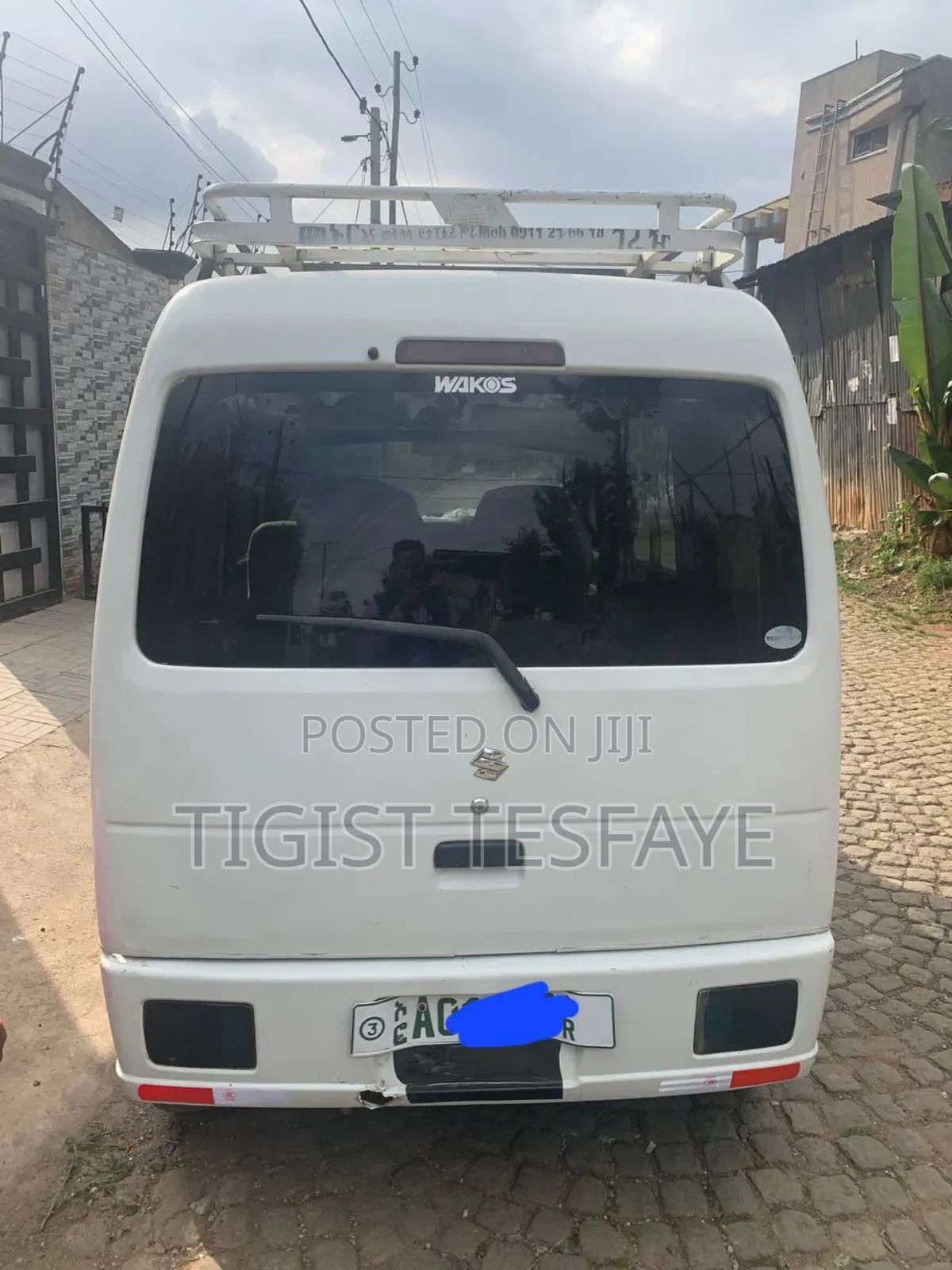 Suzuki Every Wagon 2012 White