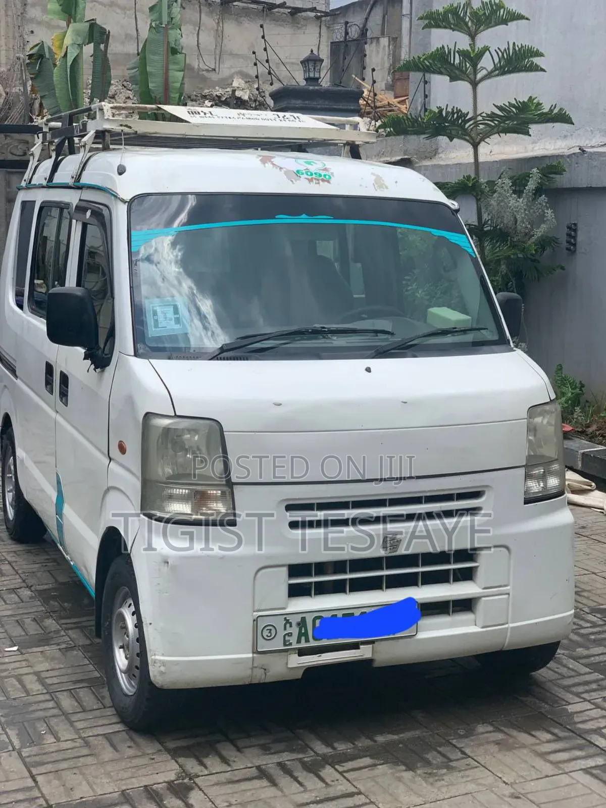 Suzuki Every Wagon 2012 White