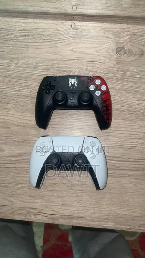 Ps5 Slim Digital Edition With Two Controller and 2 Games