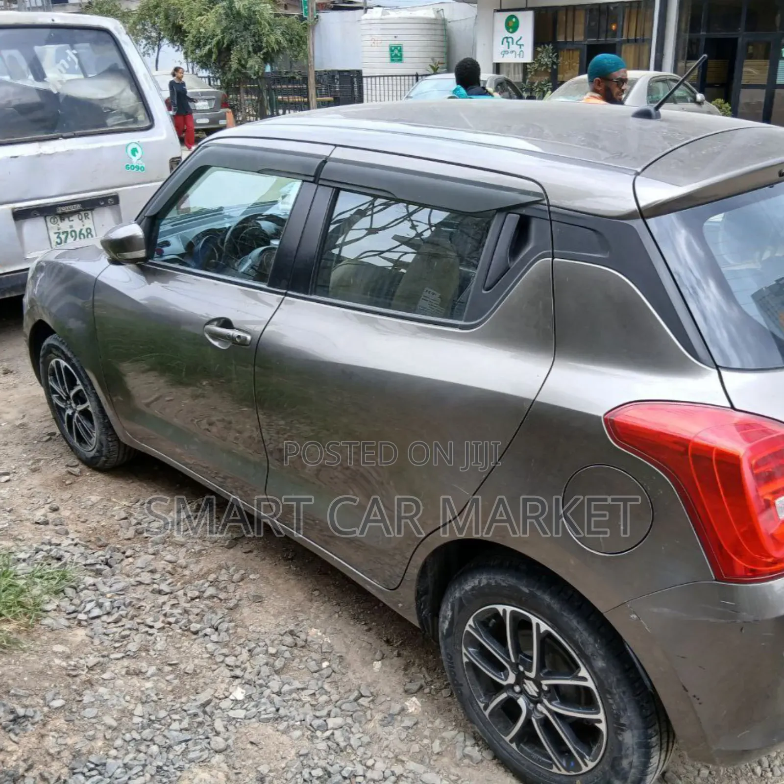 Suzuki Swift 2022 Silver