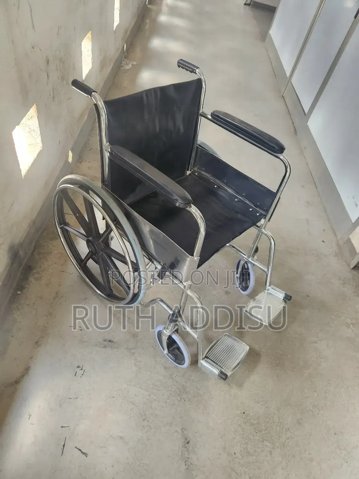 Foldable Wheelchair轟動wheelchair Medical Wheelchair者或wheelchair Medical