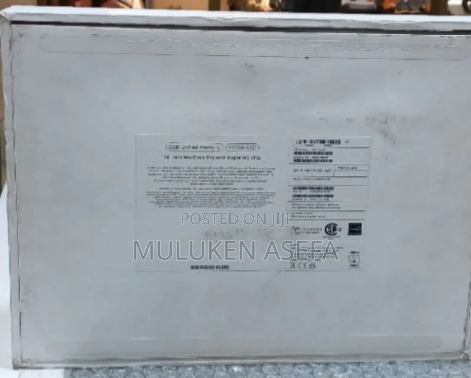 New Apple MacBook Pro 2023 M3 14-Inch 8GB Intel Core M3 SSD 512GB