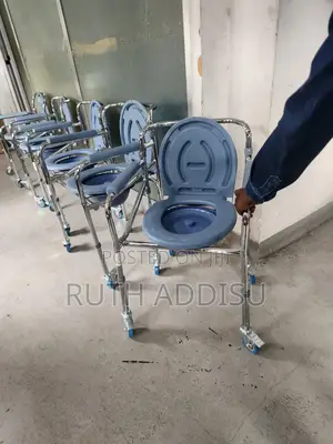 Commode Four Wheel Shower Wheel Chair痲我commode Wheelchair延長toilet New