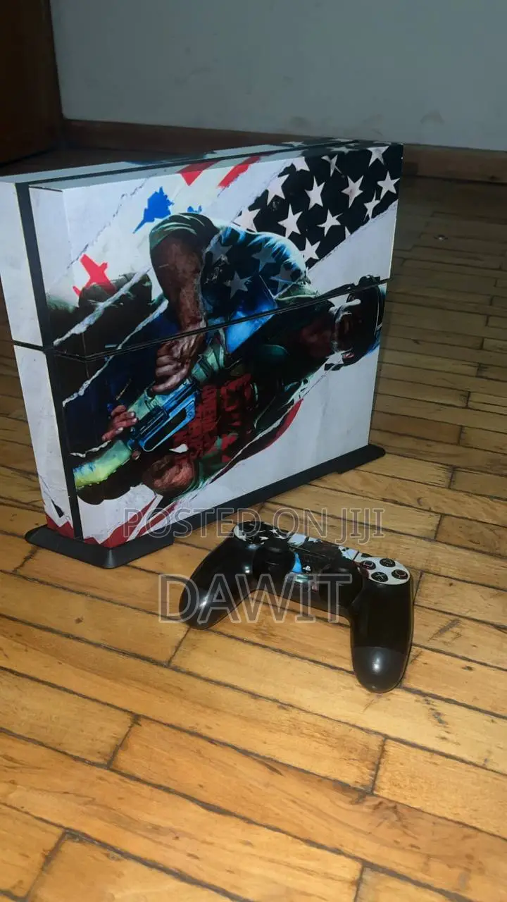 Ps4 Storage 512 Gb One Controller for Each and One Ps4 Stand With Game