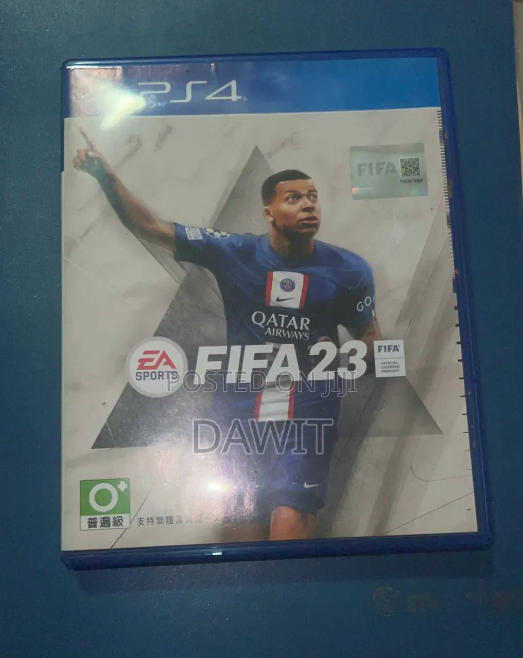 Ps4 Storage 512 Gb One Controller for Each and One Ps4 Stand With Game