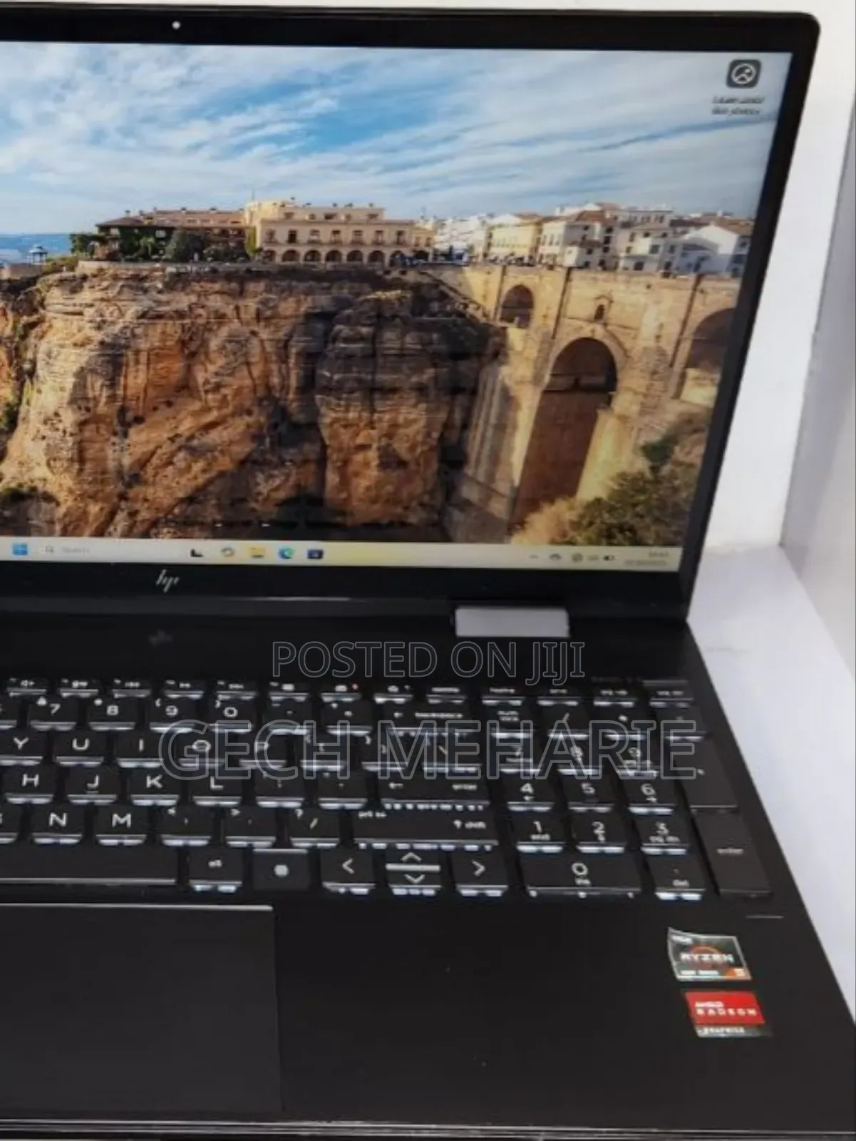 New Laptop HP Envy X360 16GB AMD Ryzen 5 SSD 256GB