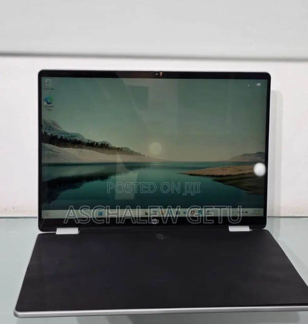 New Laptop HP OmniBook 5 Flip 16GB Intel Core 7 SSD 1T