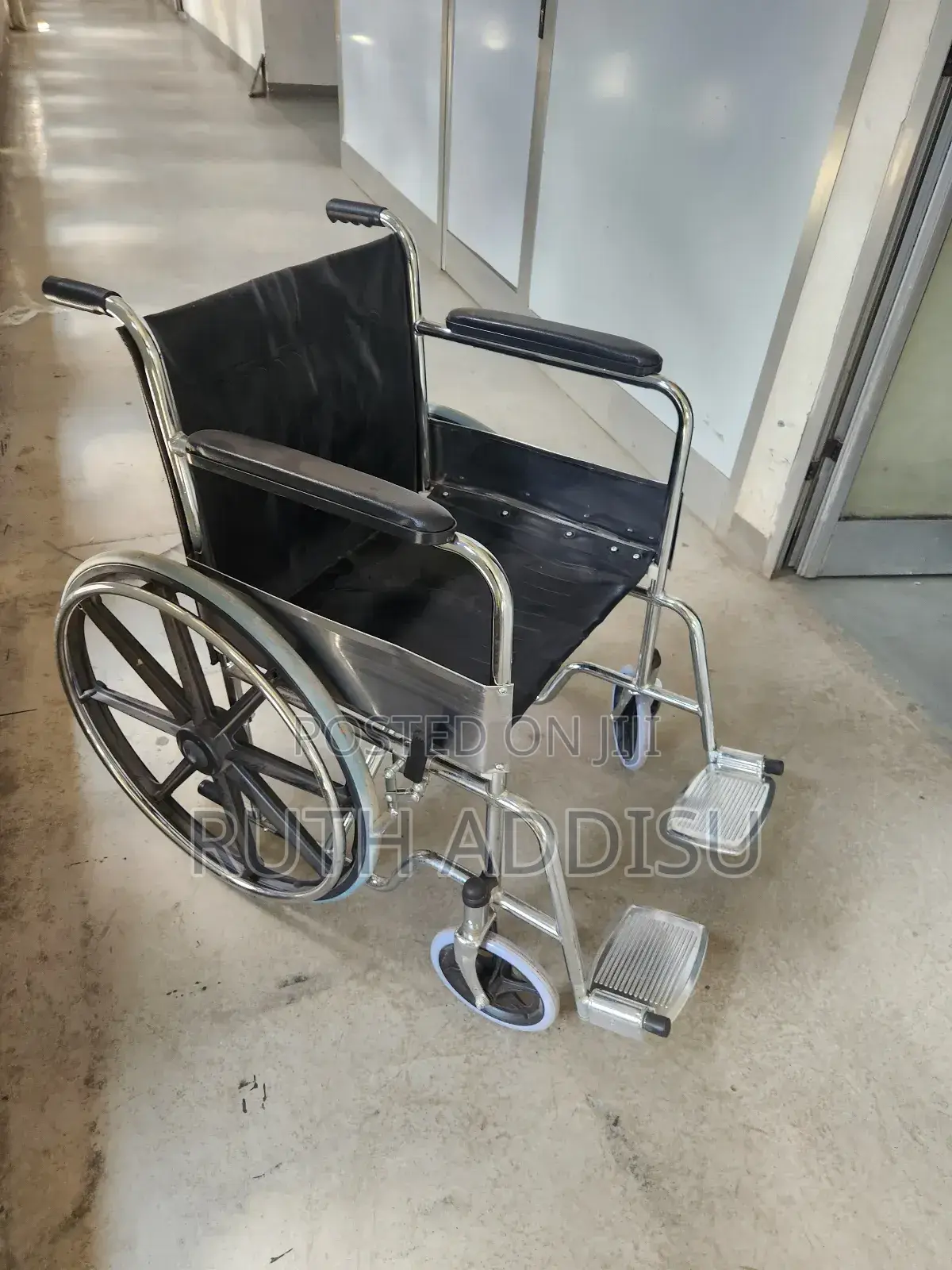 Foldable Wheelchair庫藏wheelchair奢求wheelchair建築wheelchair老闆wheelchair