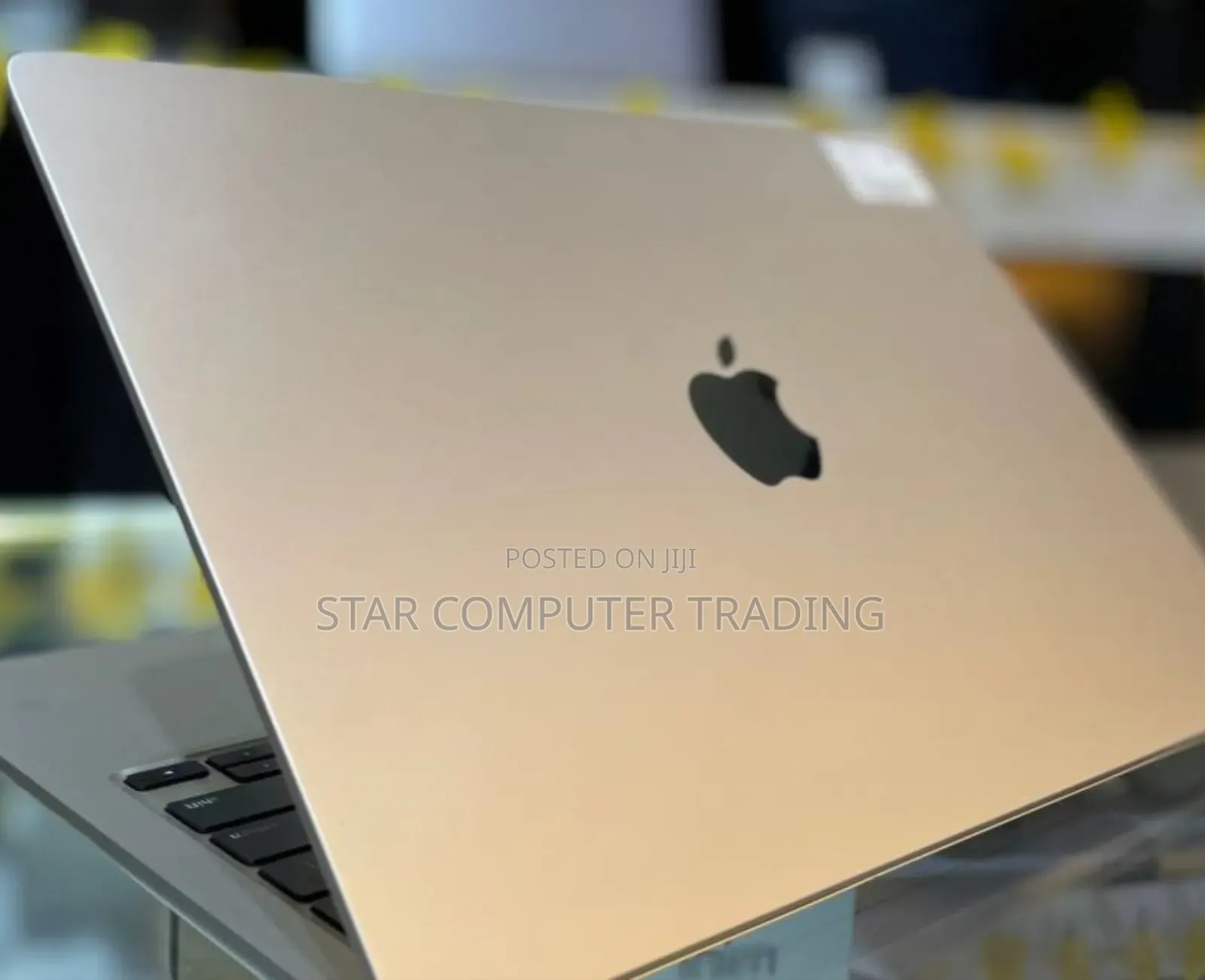 New Laptop Apple MacBook Air 2024 M3 13-Inch 16GB Apple M3 SSD 512GB