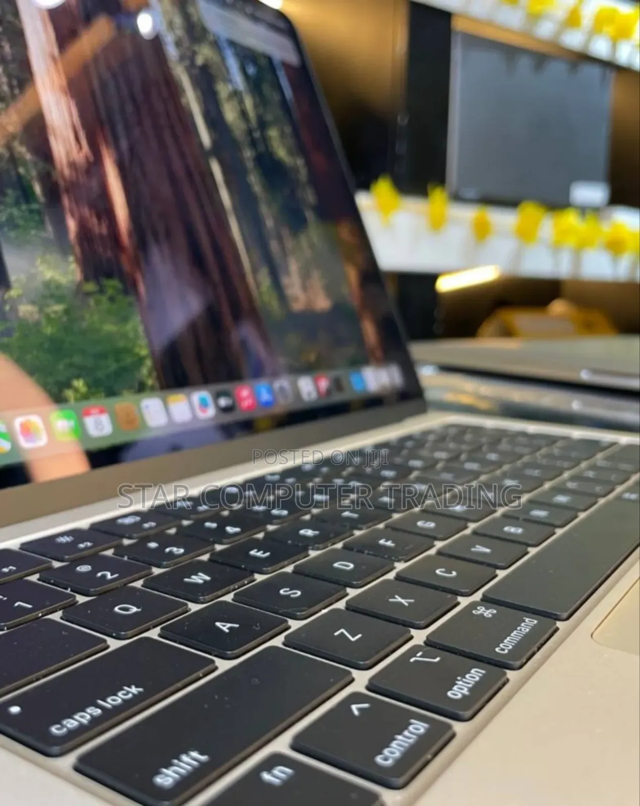 New Laptop Apple MacBook Air 2024 M3 13-Inch 16GB Apple M3 SSD 512GB