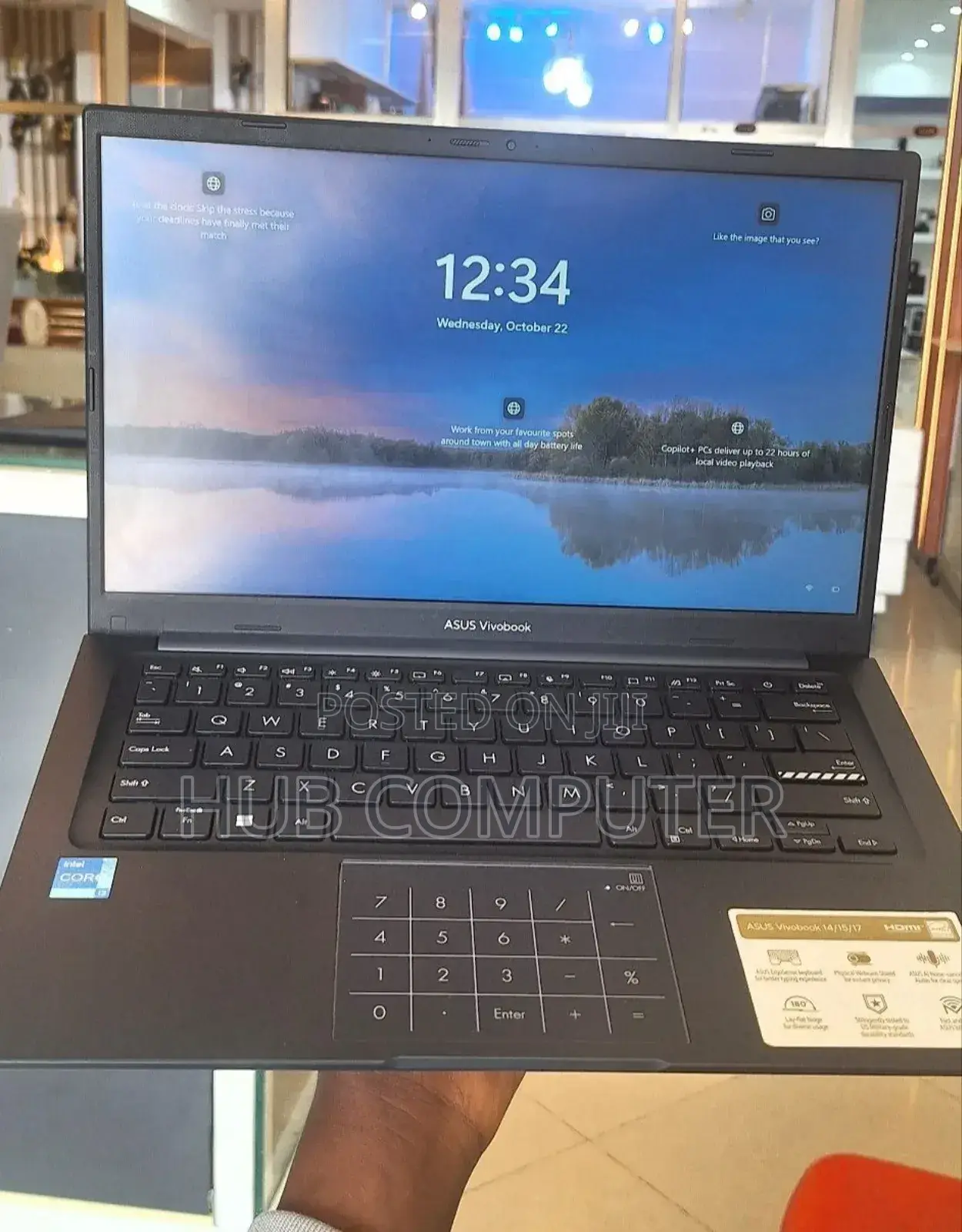 New Laptop Asus VivoBook S14 S410UN 8GB Intel Core I3 SSD 128GB