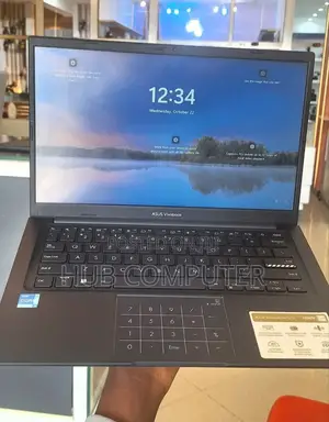 New Laptop Asus VivoBook S14 S410UN 8GB Intel Core I3 SSD 128GB