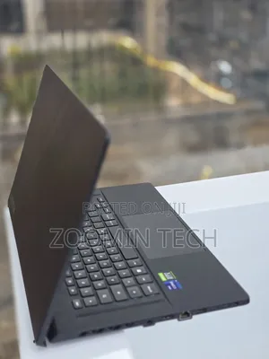 Photo - Laptop Asus ROG Zephyrus M16 GU603HR 16GB Intel Core I9 SSD 1T