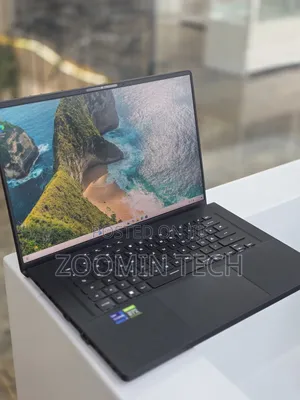 Laptop Asus ROG Zephyrus M16 GU603HR 16GB Intel Core I9 SSD 1T