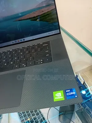 New Laptop Dell XPS 17 9720 64GB Intel Core I9 SSD 4T