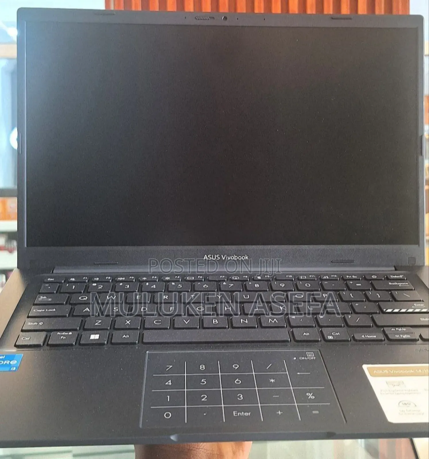 New Laptop Asus VivoBook 15 X505BA 8GB Intel Core I3 SSD 128GB