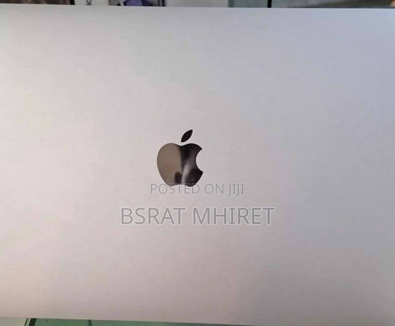 New Laptop Apple MacBook Air 2022 M2 8GB Apple M2 SSD 512GB