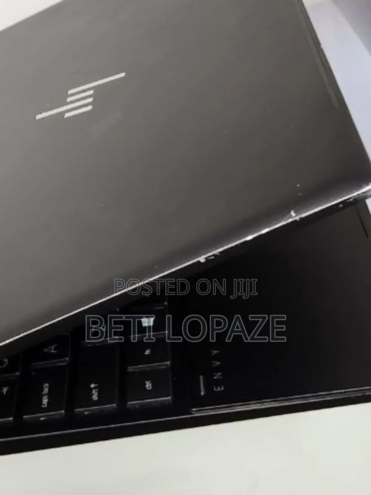 Laptop HP Envy X360 16GB AMD Ryzen 5 SSD 256GB