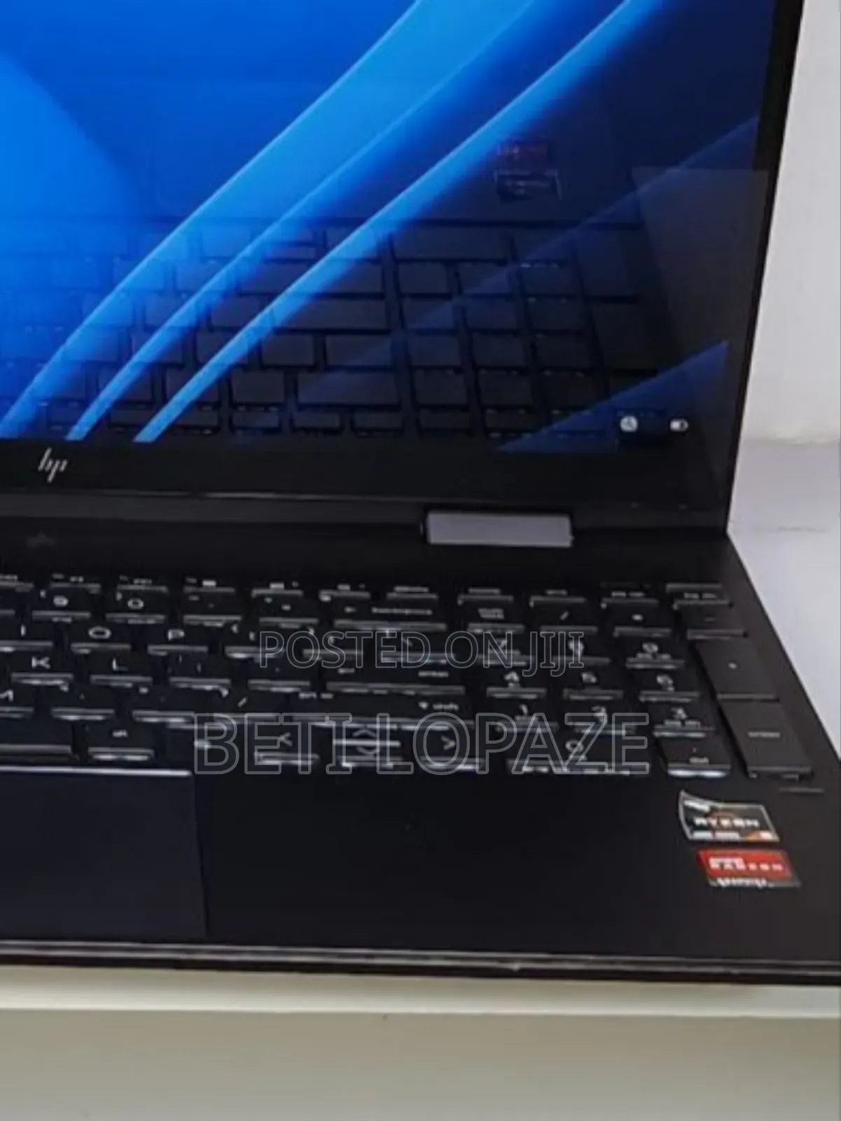 Laptop HP Envy X360 16GB AMD Ryzen 5 SSD 256GB