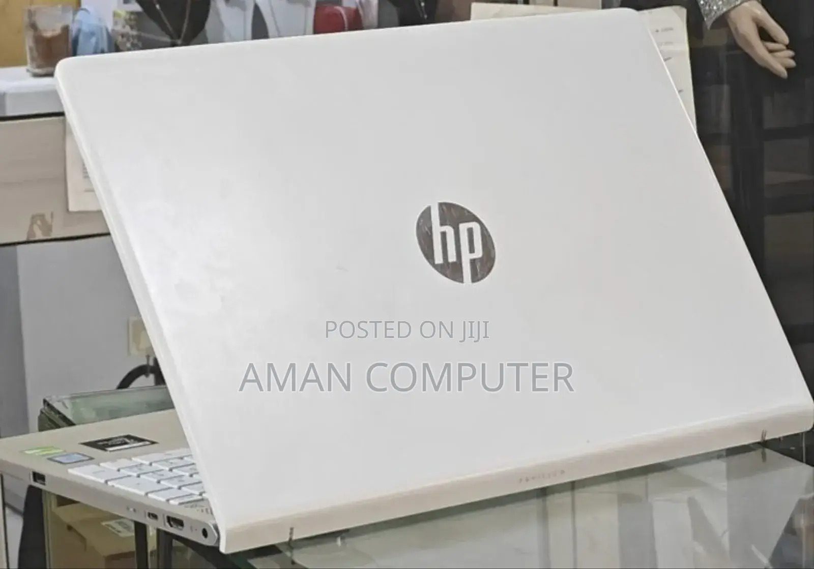 New Laptop HP Pavilion 15 8GB Intel Core I5 SSD 128GB
