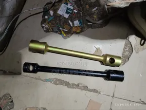 Photo - Car Wrench Wholesale