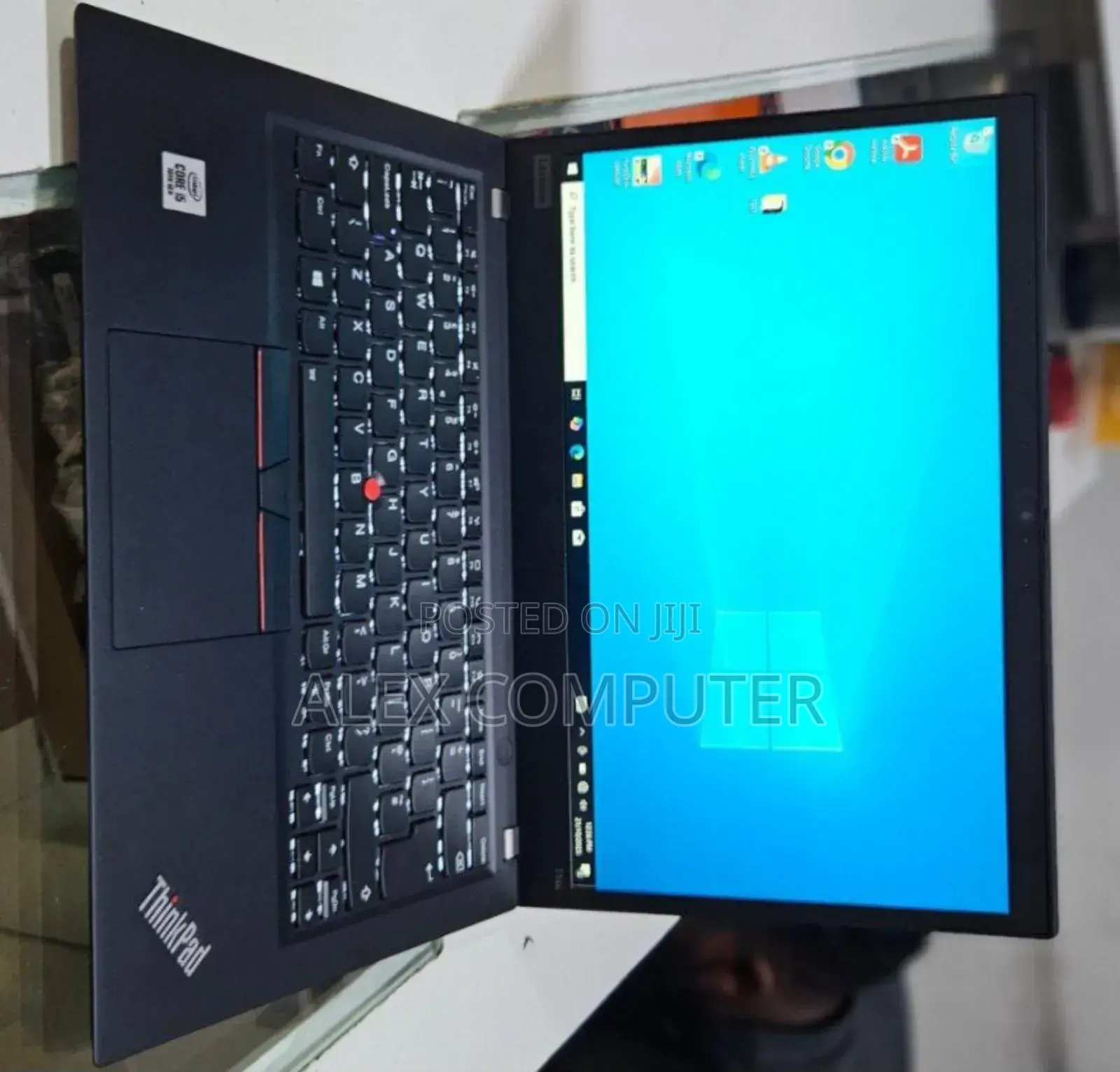 New Laptop Lenovo Thinkpad T14s Gen 2 8GB Intel Core I5 SSD 256GB