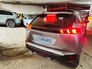 Peugeot 2008 2022 Silver