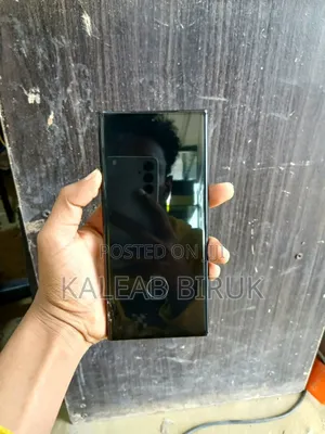 Photo - Samsung Galaxy Note 20 Ultra 5G 128 GB Black