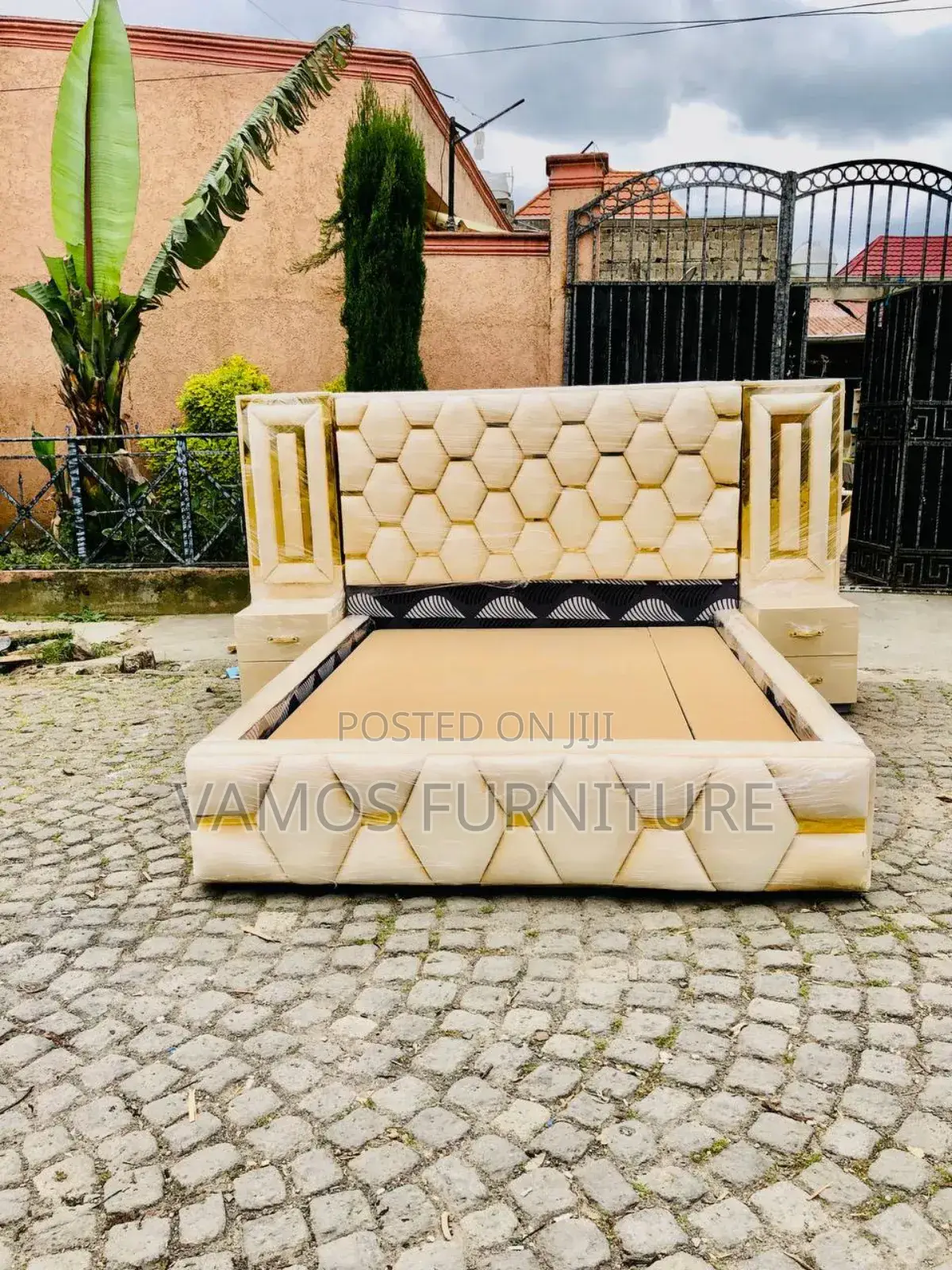 Alga አልጋ Bed Dimond Bed