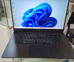 New Laptop Dell Precision 5540 16GB Intel Core I5 SSD 512GB