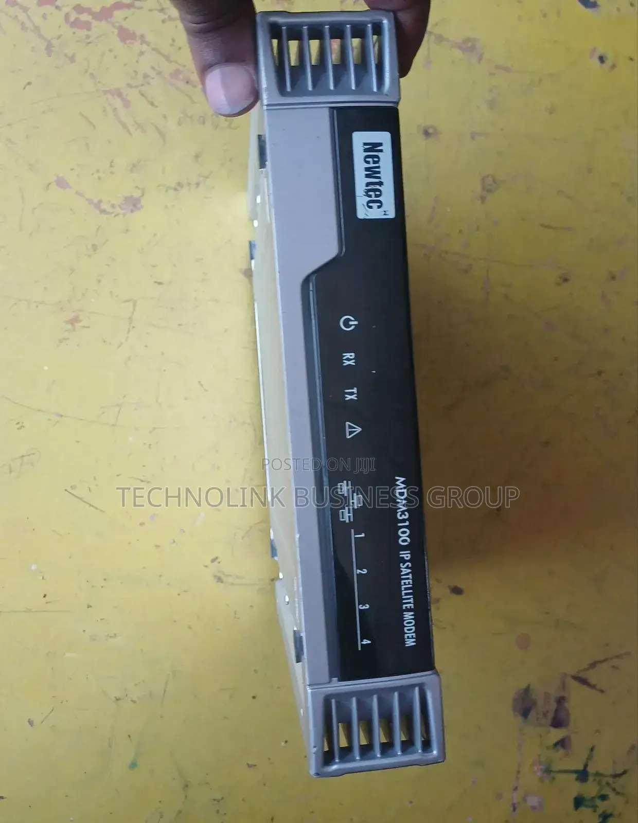 Newtec Mdm3100 Ip Satellite Modem With Full C-Band PLL LNB