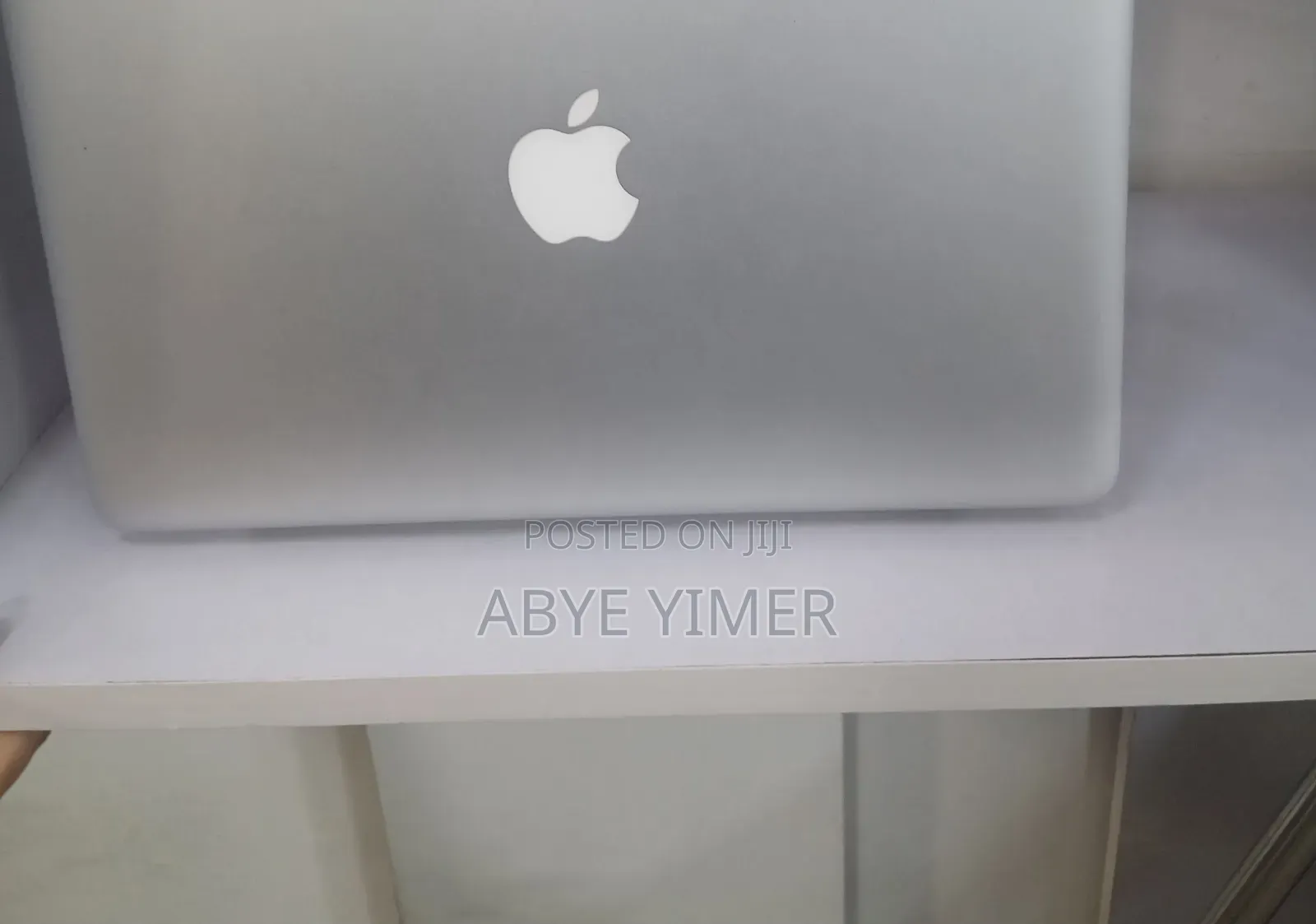 New Laptop Apple MacBook Pro 2012 8GB Intel Core i5 SSD 1T