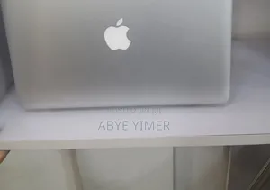 New Laptop Apple MacBook Pro 2012 8GB Intel Core i5 SSD 1T