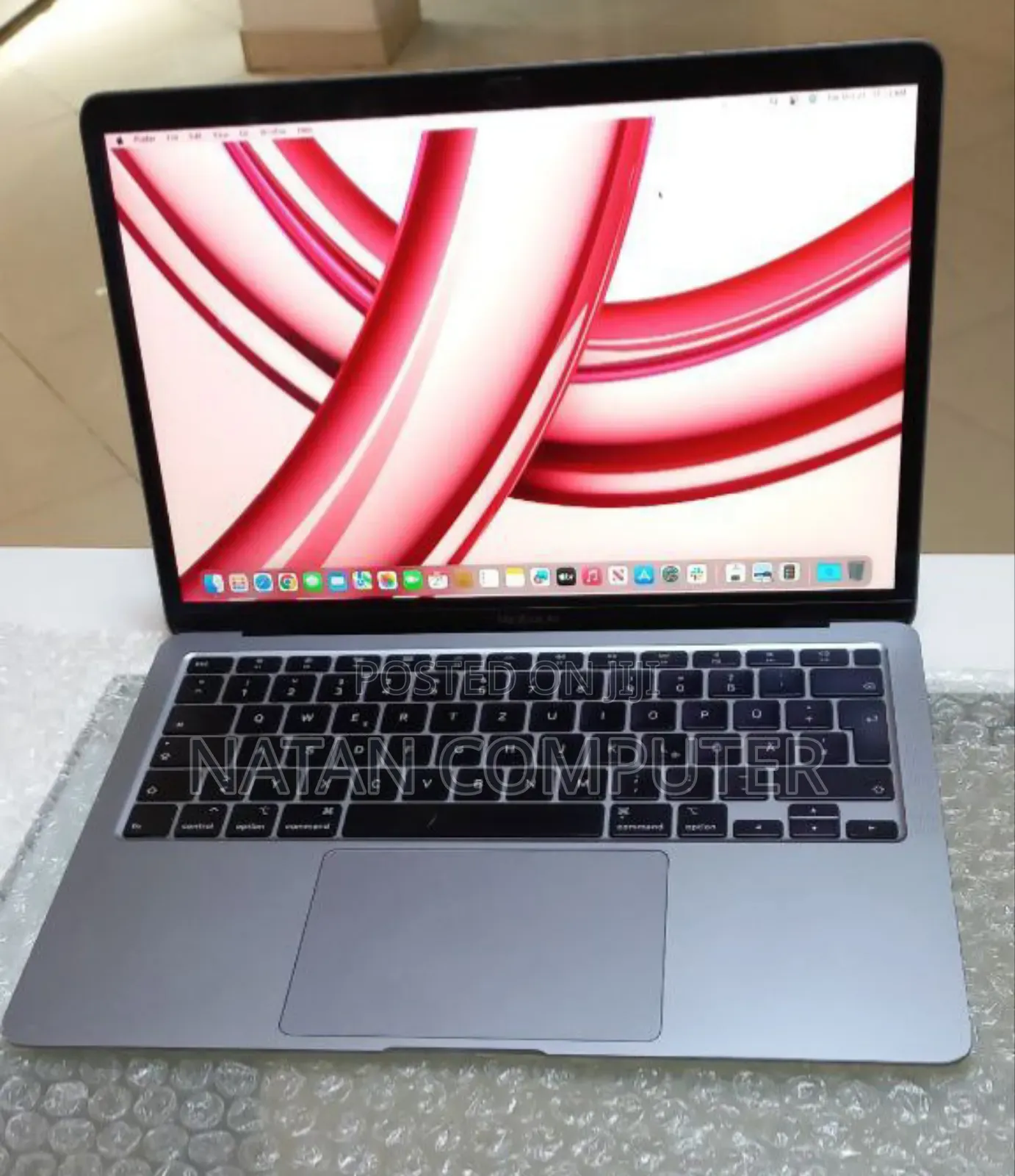 New Laptop Apple MacBook Air 2020 8GB Intel Core I5 SSD 256GB
