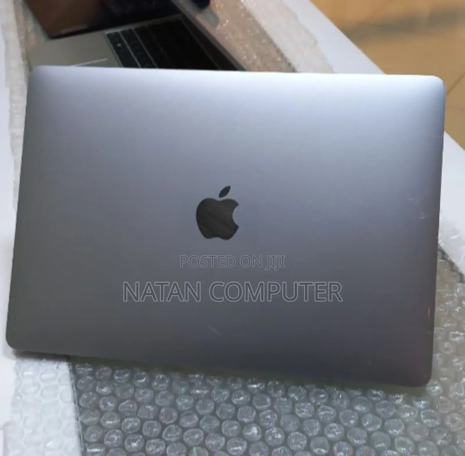 New Laptop Apple MacBook Air 2020 8GB Intel Core I5 SSD 256GB