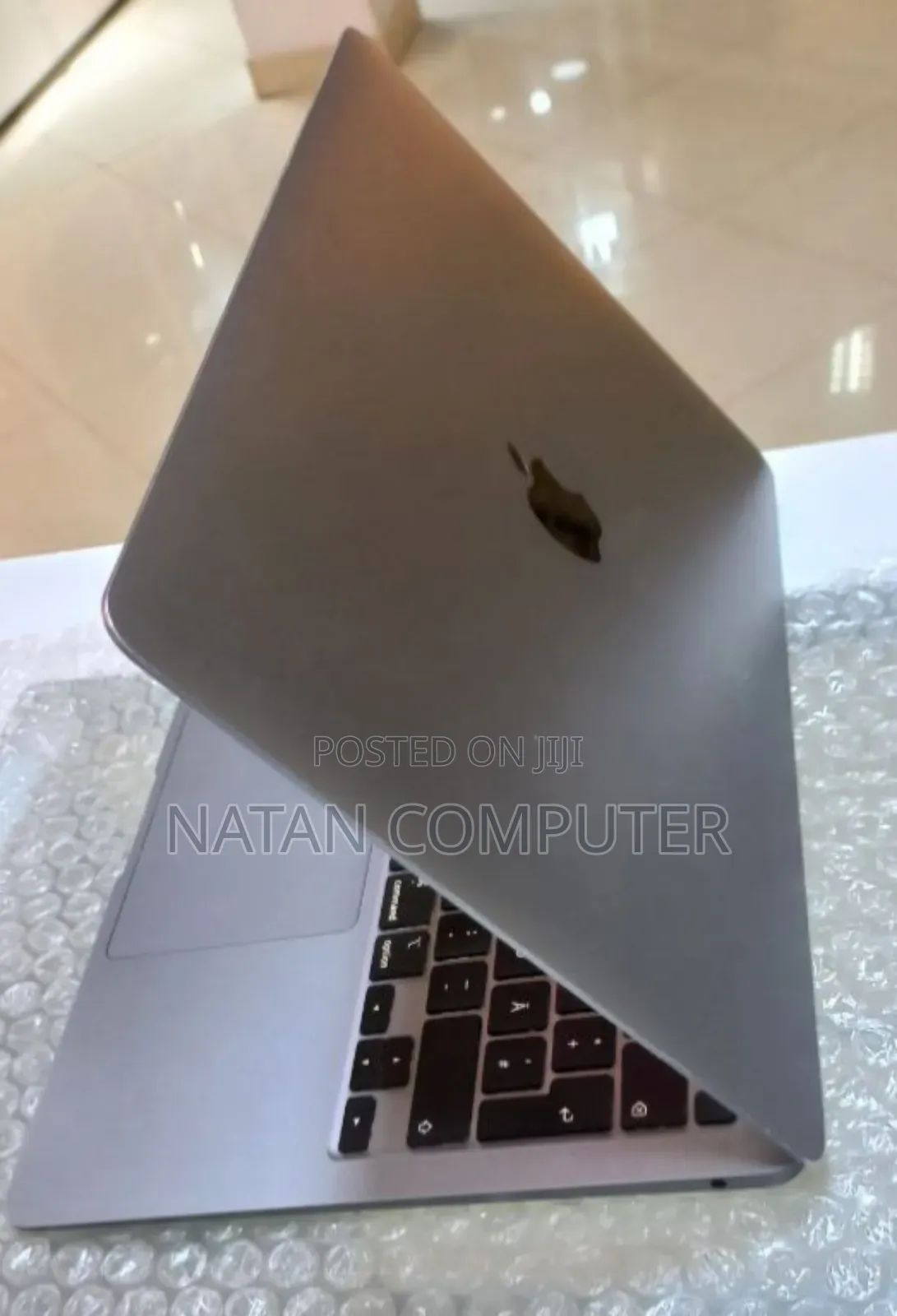 New Laptop Apple MacBook Air 2020 8GB Intel Core I5 SSD 256GB