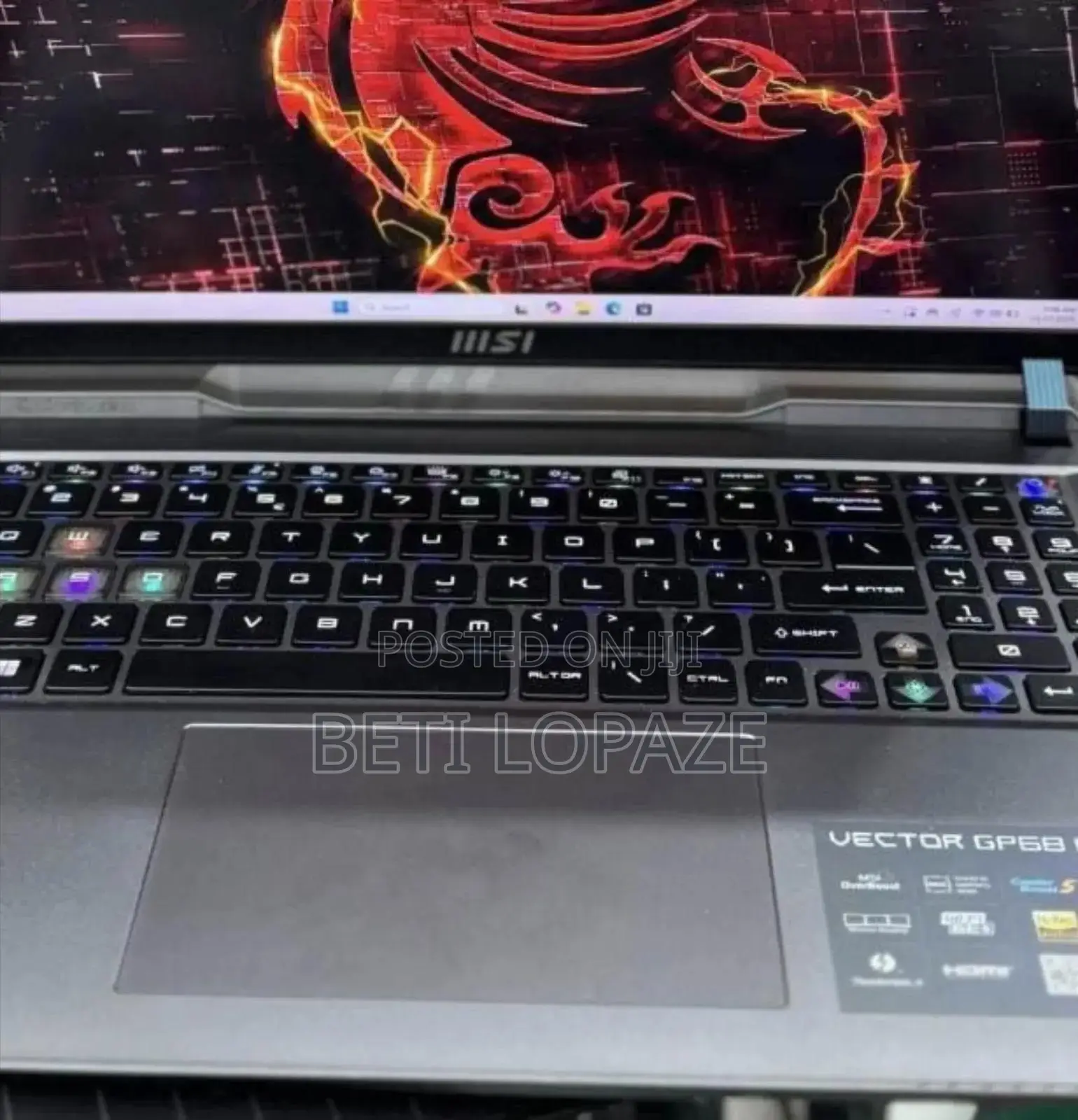 New Laptop MSI Vector 16 HX AI A2XWIG 16GB Intel Core I9 SSD 1T