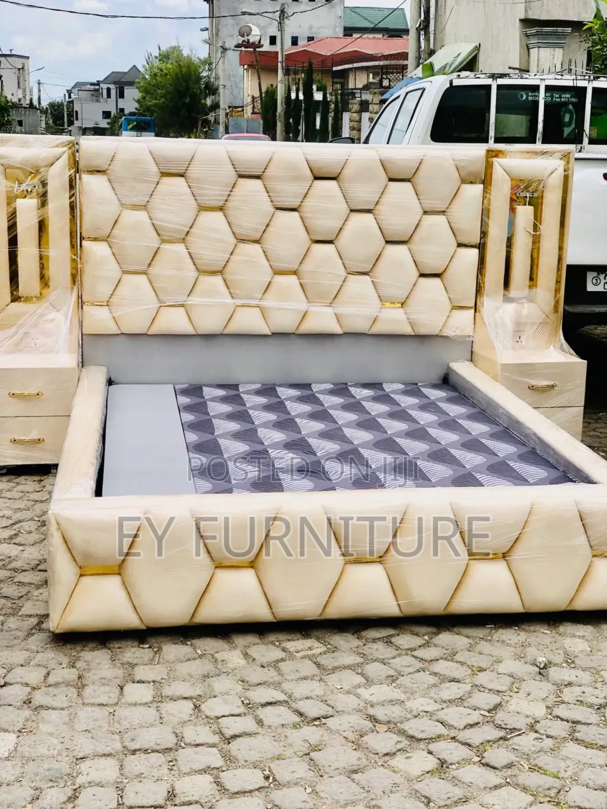 Dimond Alga Bed አልጋ Furniture