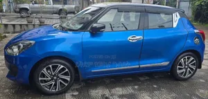 Suzuki Swift 2022 Blue