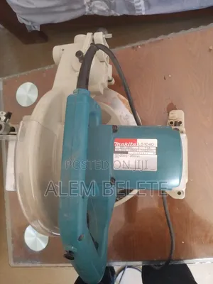 Makita Miter Saw