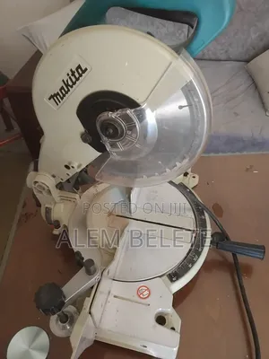 Makita Miter Saw