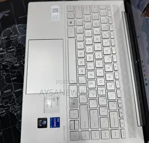 New Laptop HP Envy X360 16GB Intel Core I7 SSD 512GB