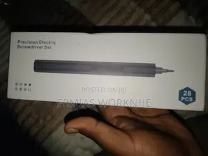 Photo - Chargeable Screwdriver Set